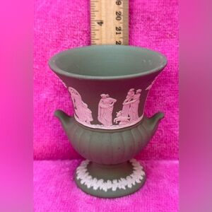 Vintage 1974 Small Green Wedgewood Jasperware Vase approx 3.5” tall